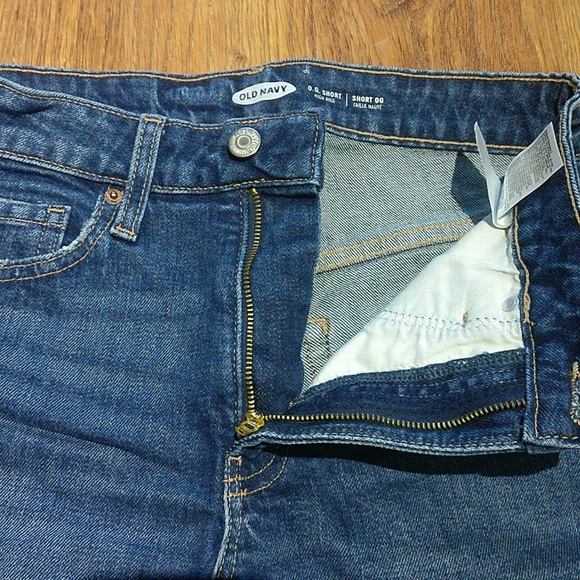 Old Navy - O.G. Short, high rise - Picture 2 of 3